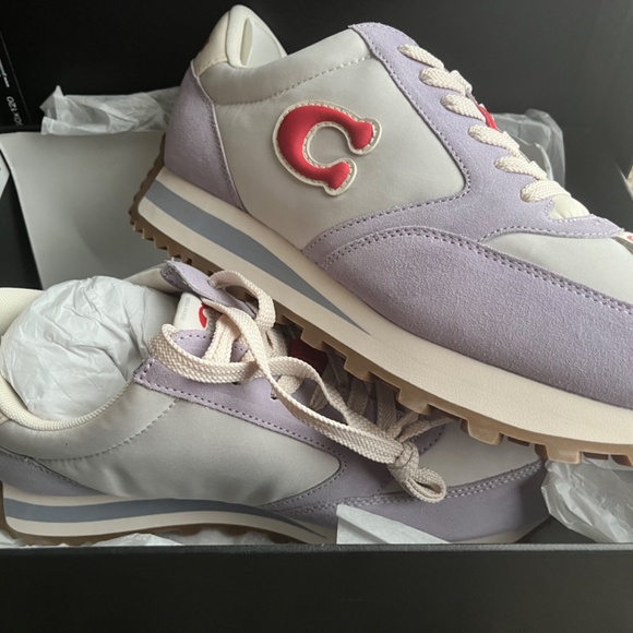 New Coach Women’s Runner Sneaker - Picture 6 of 6